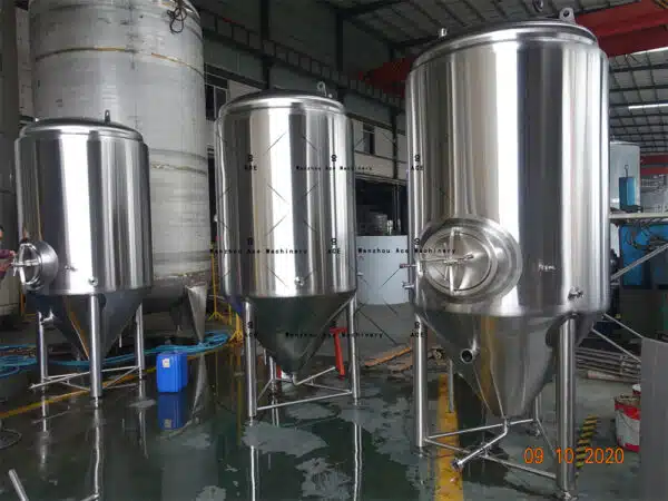 Fermentador cónico de 10 bbl