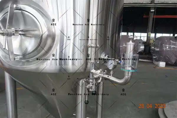 Fermentador cónico de 7 bbl