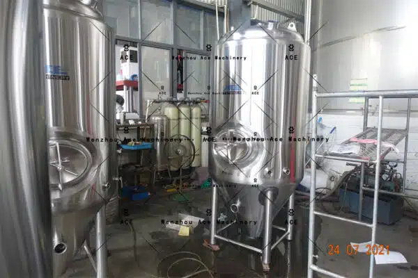 Fermentador cónico de 2 bbl