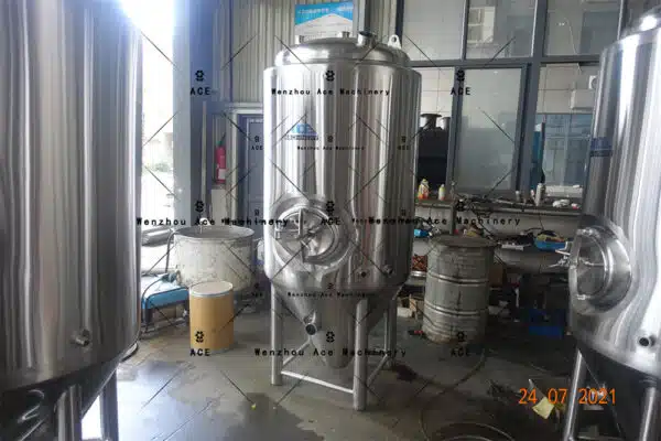 Fermentador cónico de 2 bbl