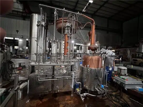 Equipo de destilación de licores de 300 litros - Imagen 2